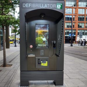 Life saving voice over - defibrillator booth Manchester city centre